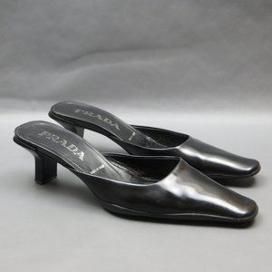 Vintage Prada Mules Black Leather Womens Size 5.5 EU 35.5 Square Toe Kitten Heel